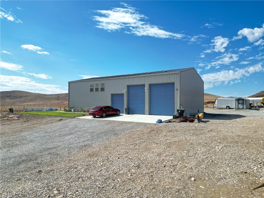 5941 Akita Way