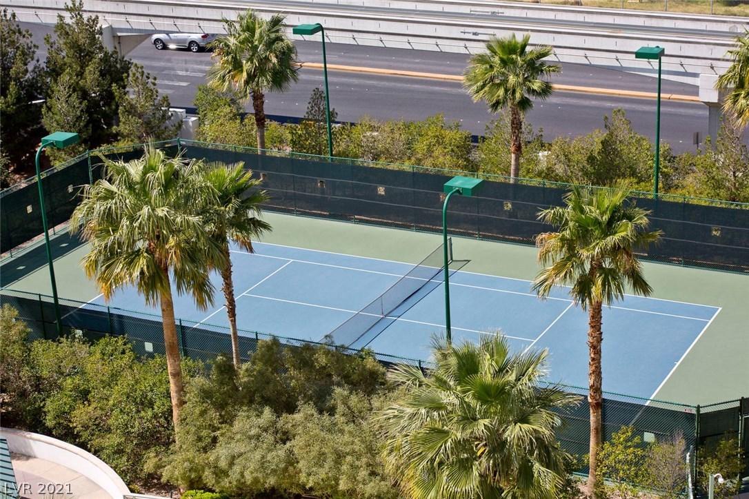 222 Karen Avenue Unit: 1204