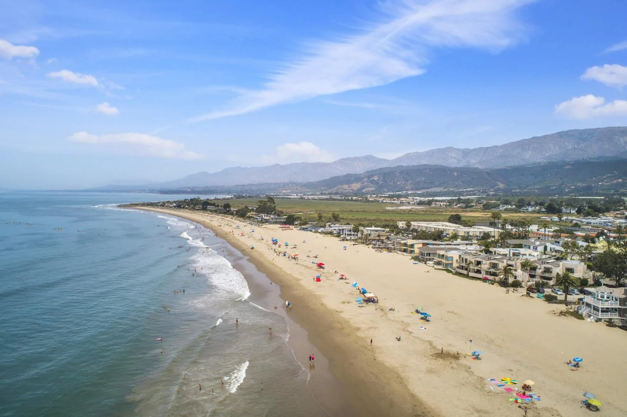 4885 Sandyland Road, Apartment 2, Carpinteria, CA 93013