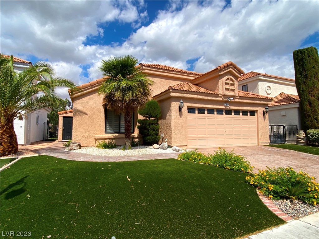 3013 Waterside Circle