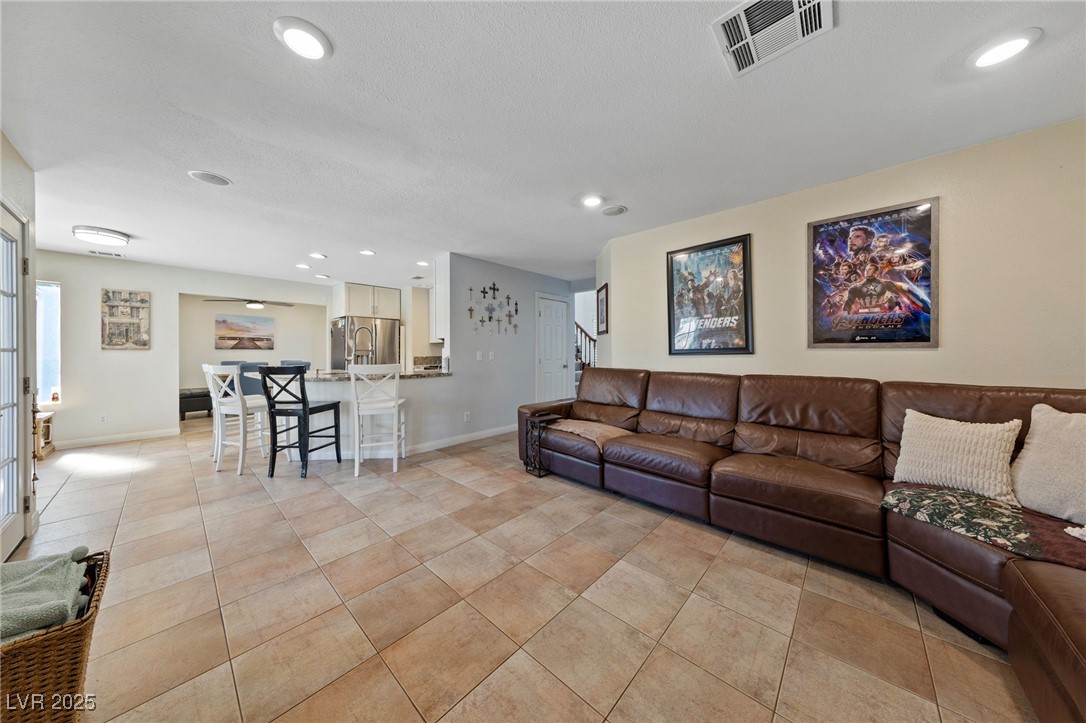 9429 Abalone Way