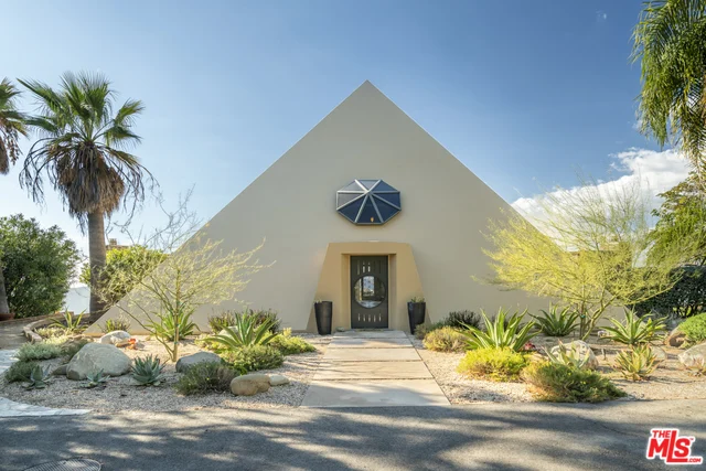 24861 Rotunda Mesa, Malibu, CA 90265