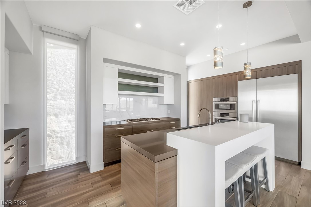 406 Solitude Peak Lane