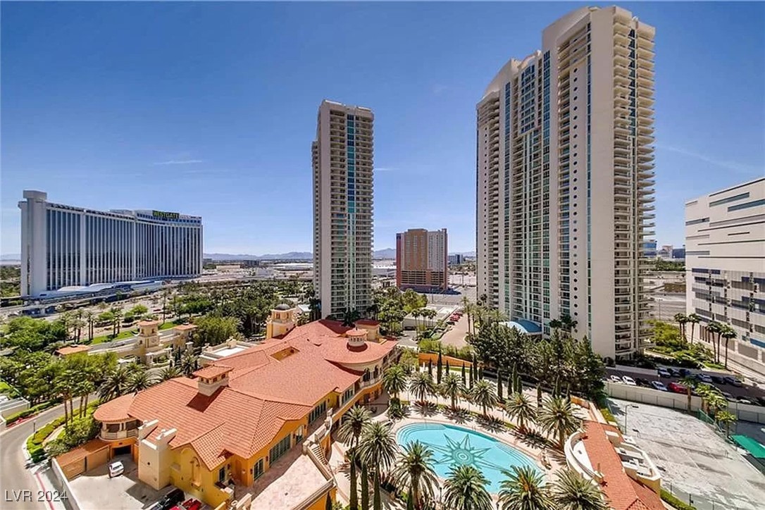 2747 Paradise Road 1205