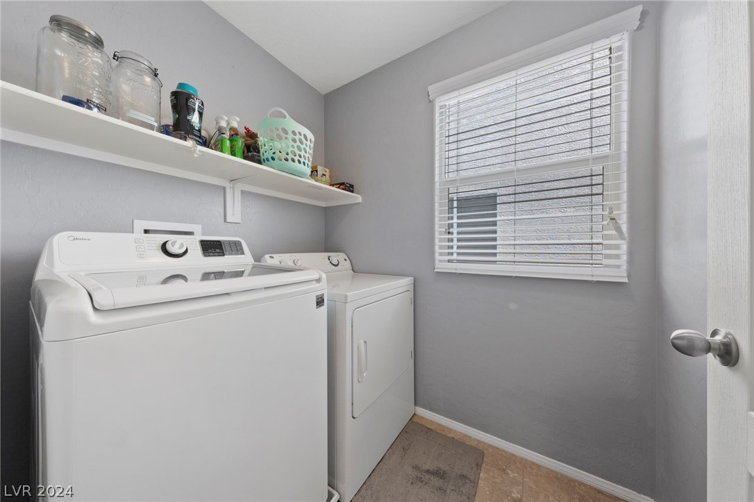 7721 Lively Loom Court