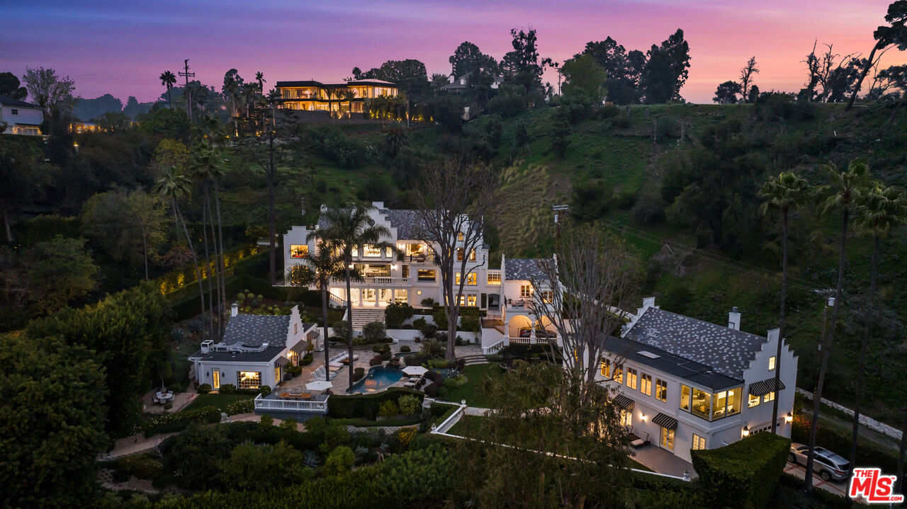 1531 Summitridge Dr, Beverly Hills, CA 90210