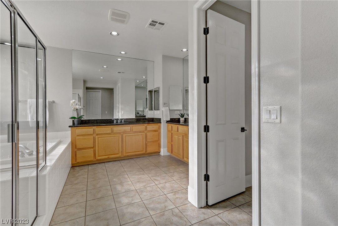 11219 La Madre Ridge Drive
