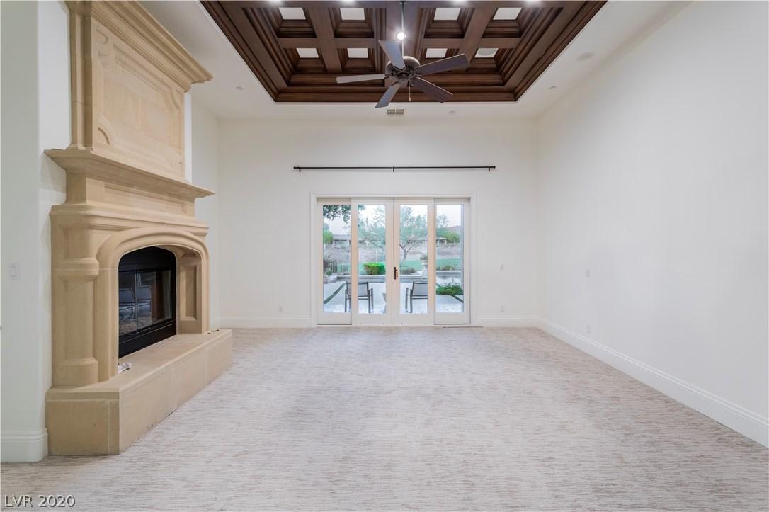 14 Paradise Valley Court