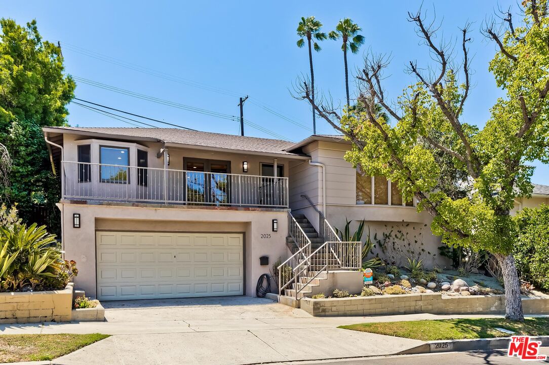 2025 S Canfield Ave, Los Angeles, CA 90034