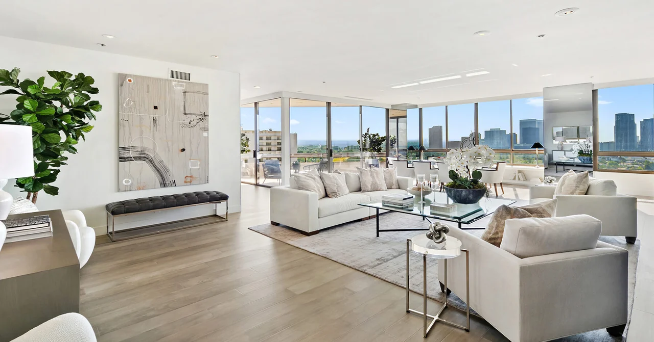 10430 Wilshire Boulevard, Unit 1404, Westwood, CA 90024