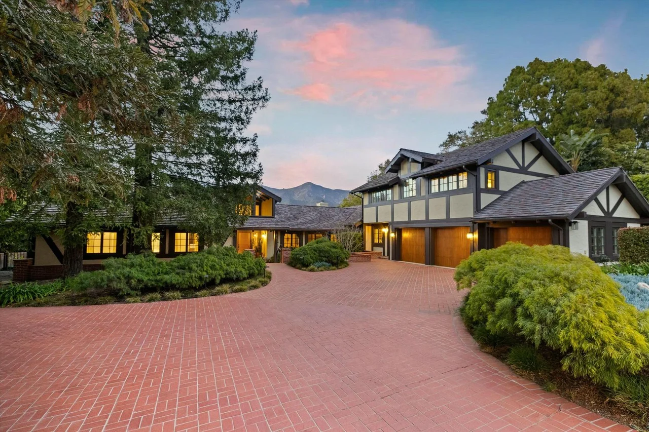 237 Eucalyptus Hill Drive, Beverly Hills, CA 90210