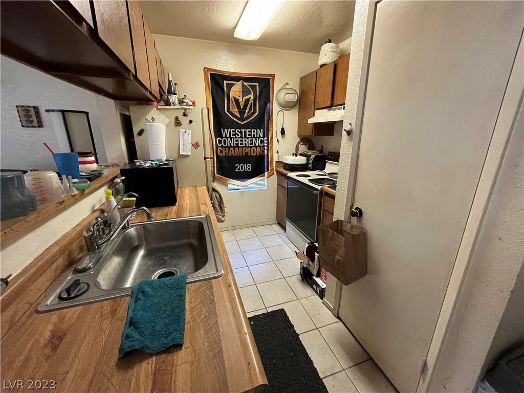 3926 Bushnell Drive Unit: 66