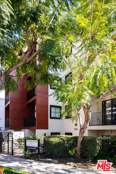 8788 Shoreham Drive Unit: 10, West Hollywood, CA 90069