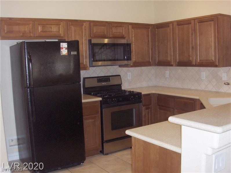 9133 Forest Willow Avenue 102