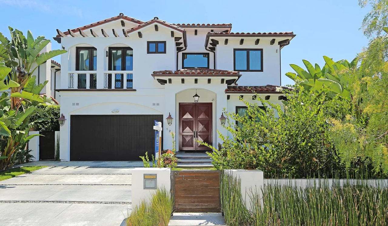 128 North Edinburgh Avenue, Los Angeles, CA 90048