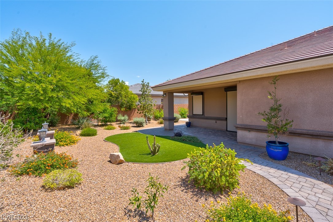 6175 Cortney Ridge Court