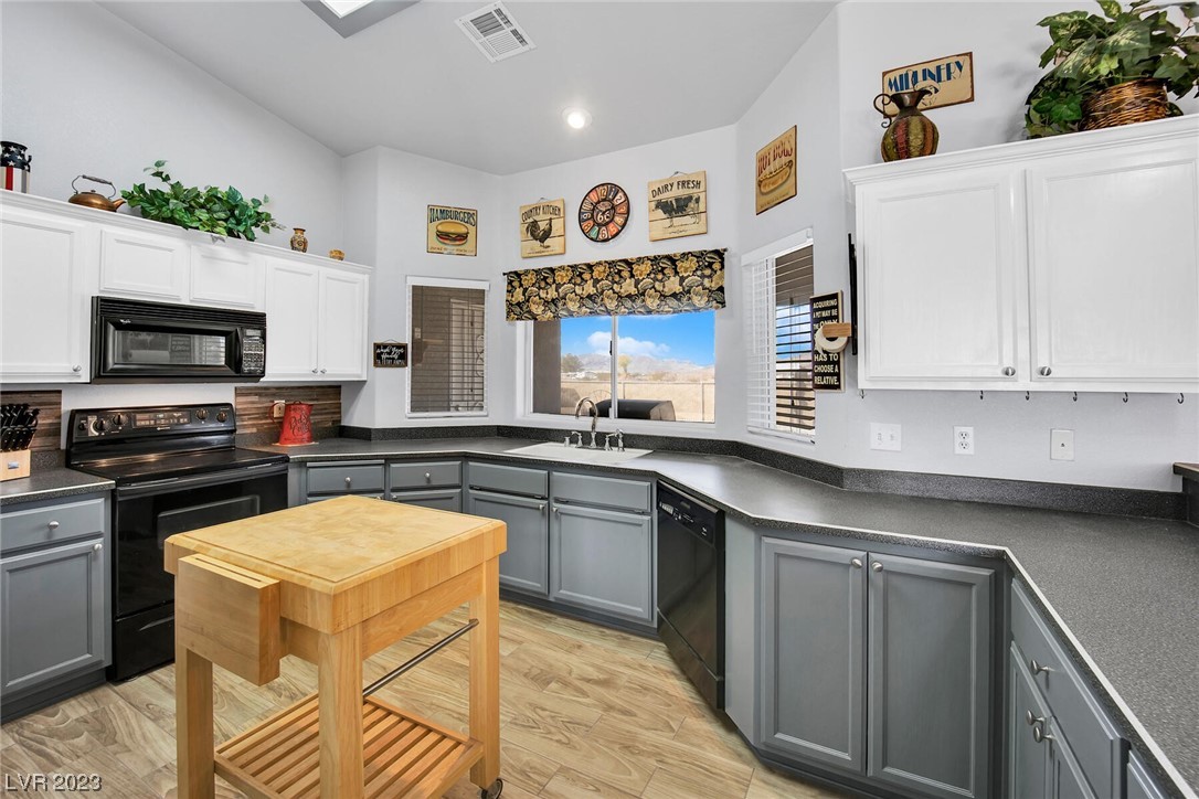 5280 Cosmic Place