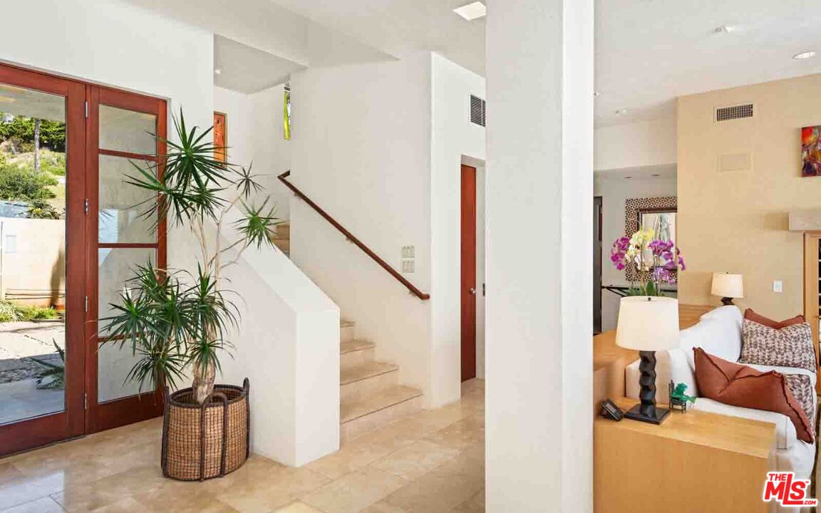 Banner Image #2