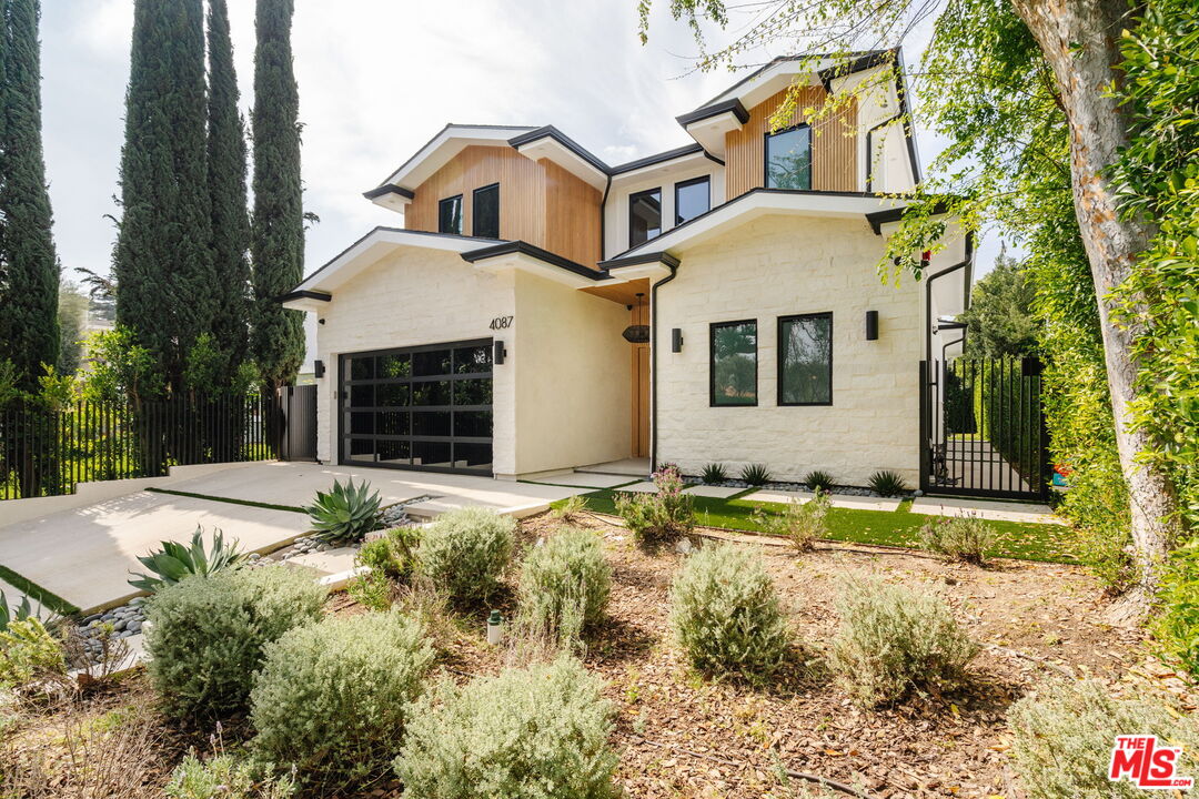 4087 Kraft Ave, Studio City, CA 91604