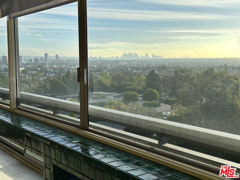 Banner Image #2