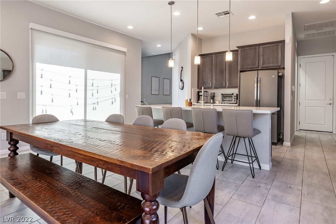 7275 Lovelock Cave Court