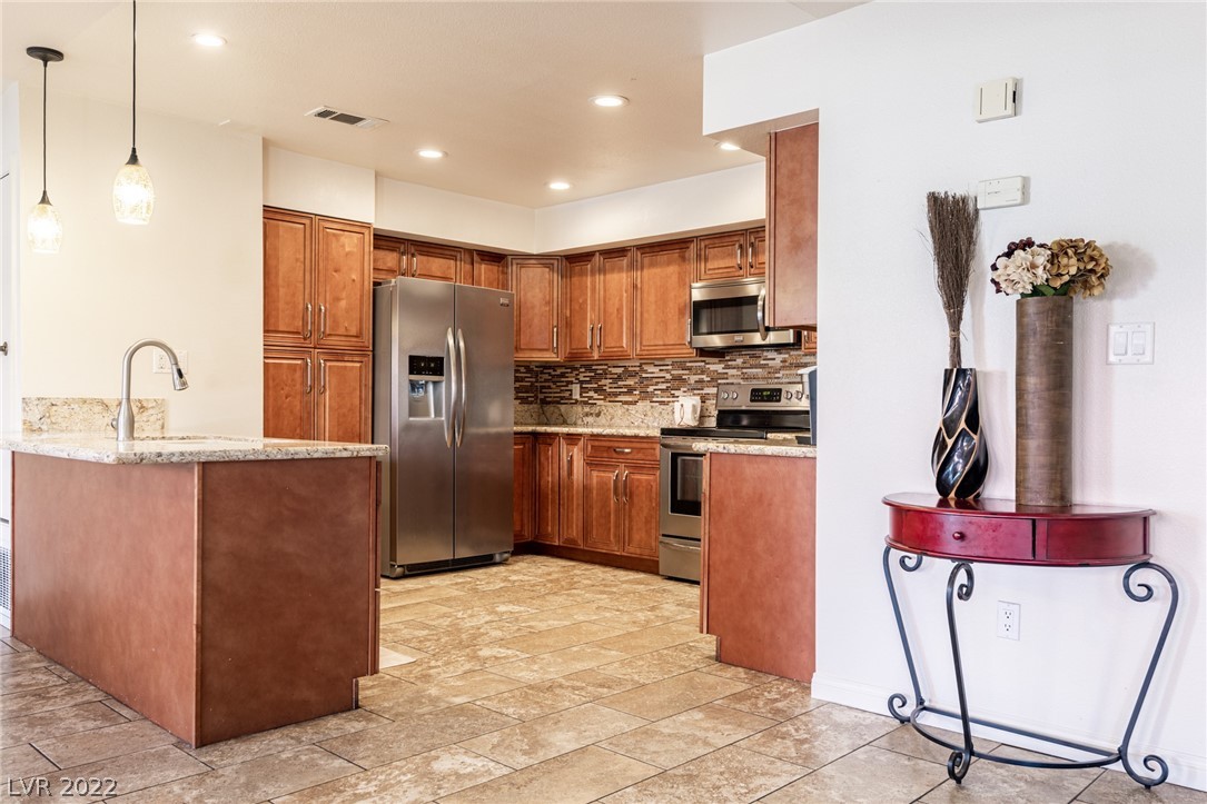 733 Spyglass Lane
