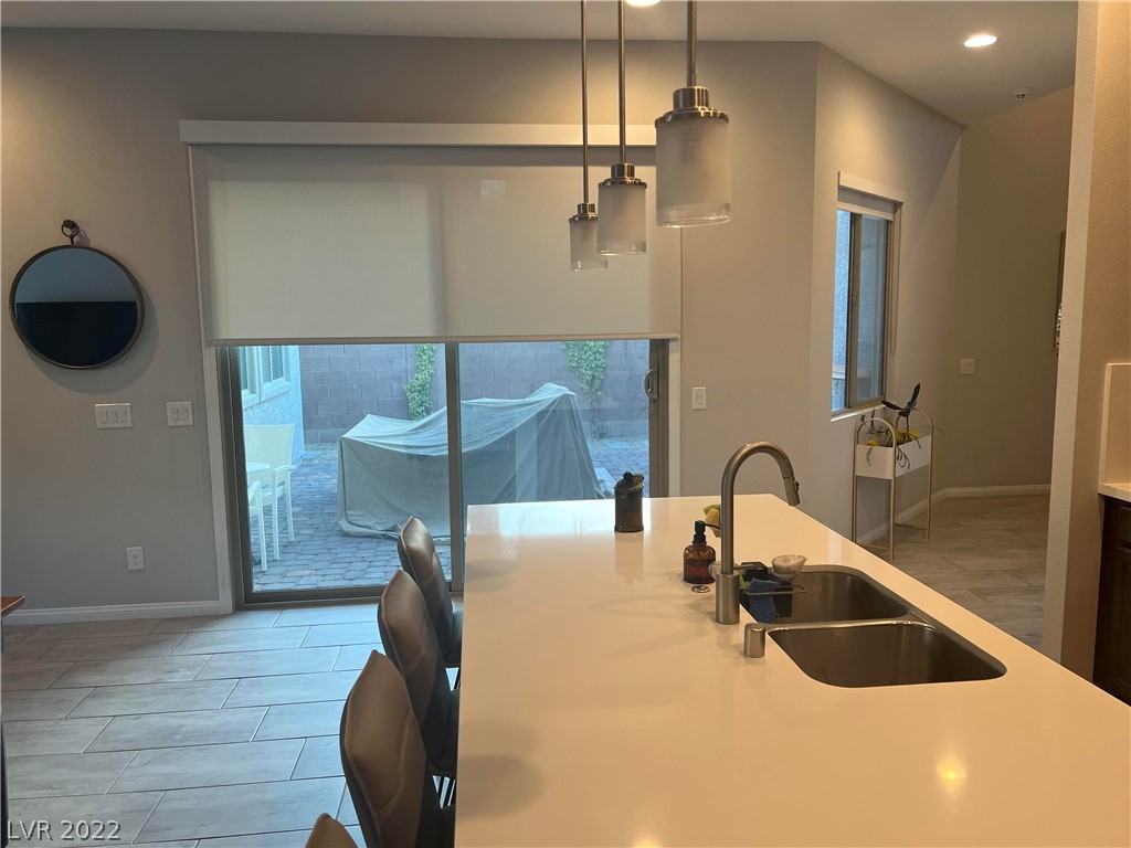 7275 Lovelock Cave Court