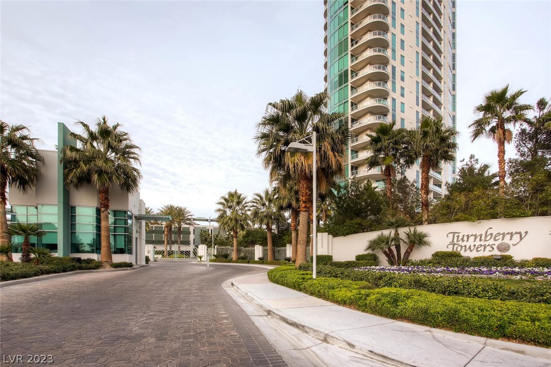 322 KAREN Avenue Unit 2001