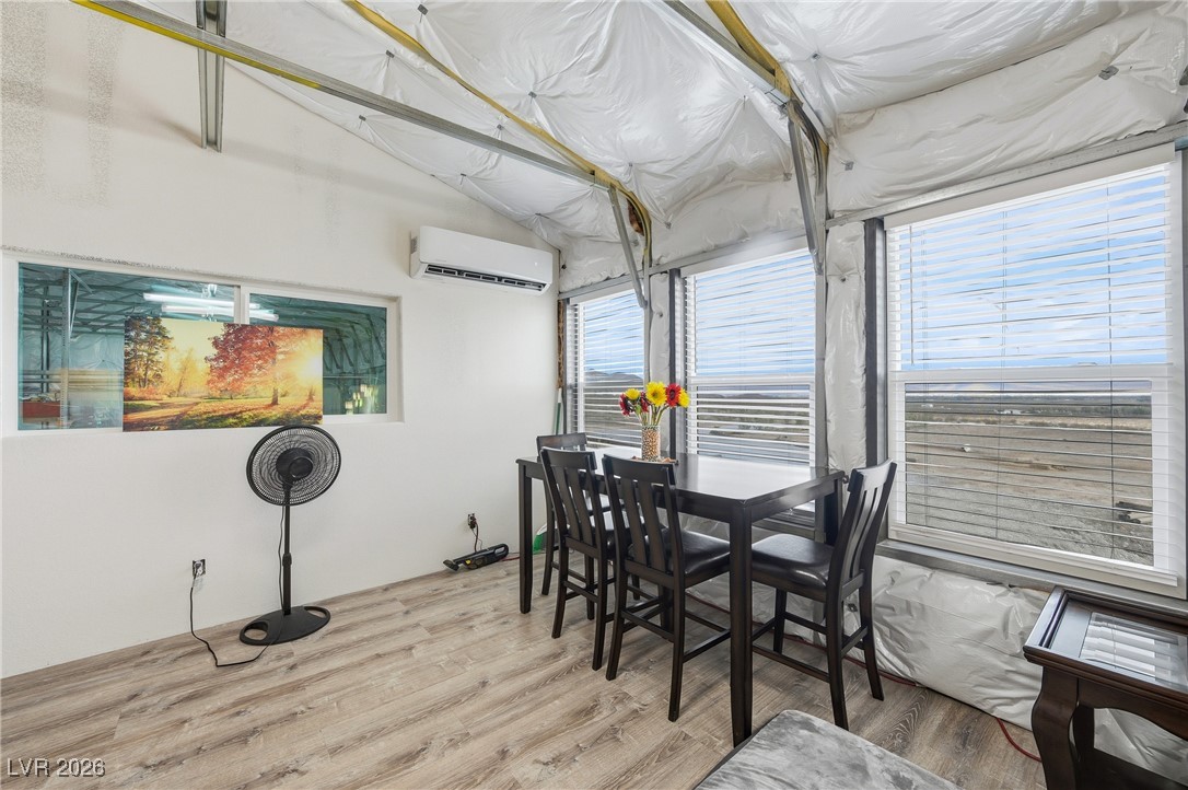 5941 Akita Way