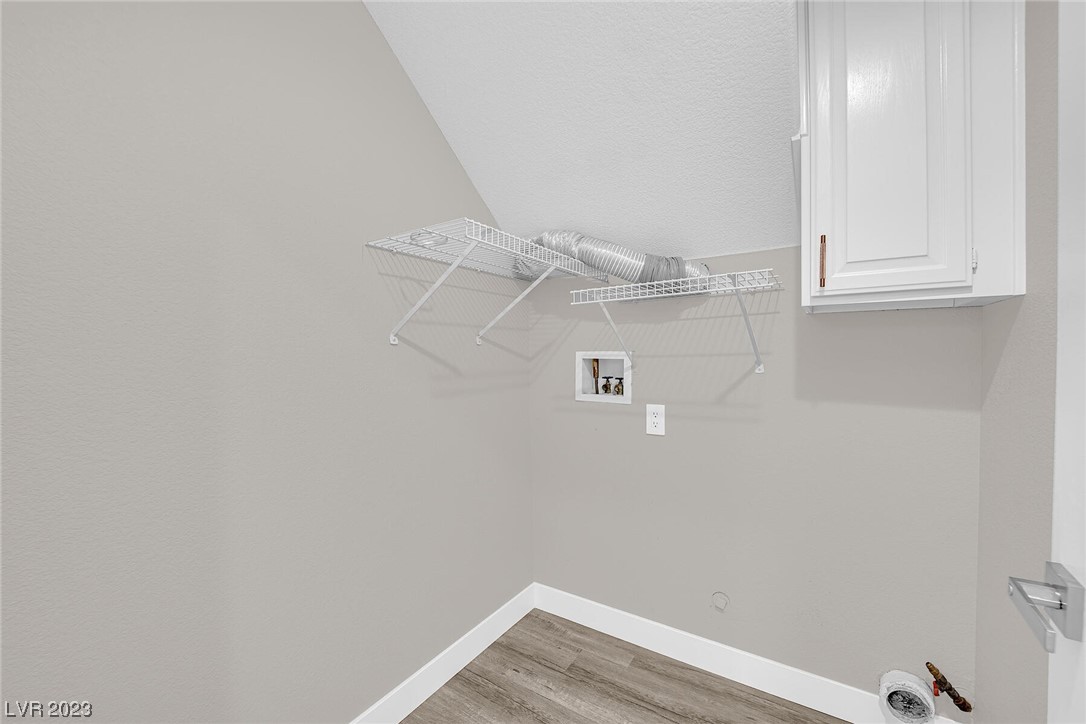 3387 Meridale Drive
