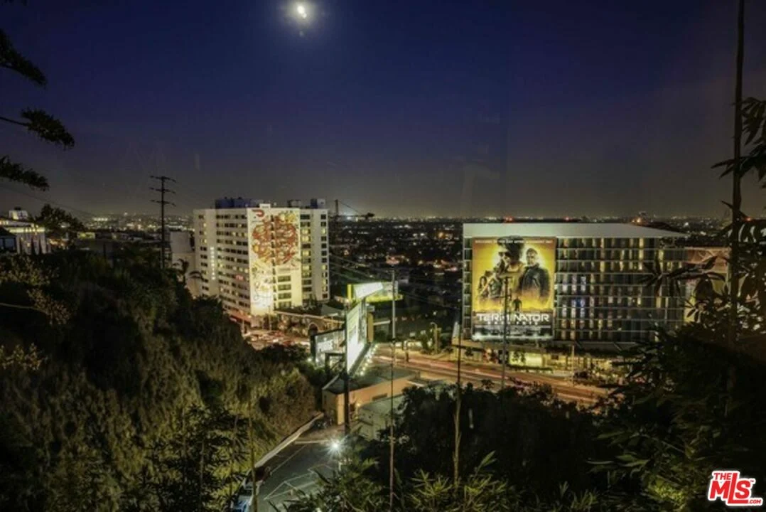 Banner Image #2