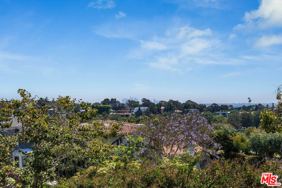 Banner Image #2