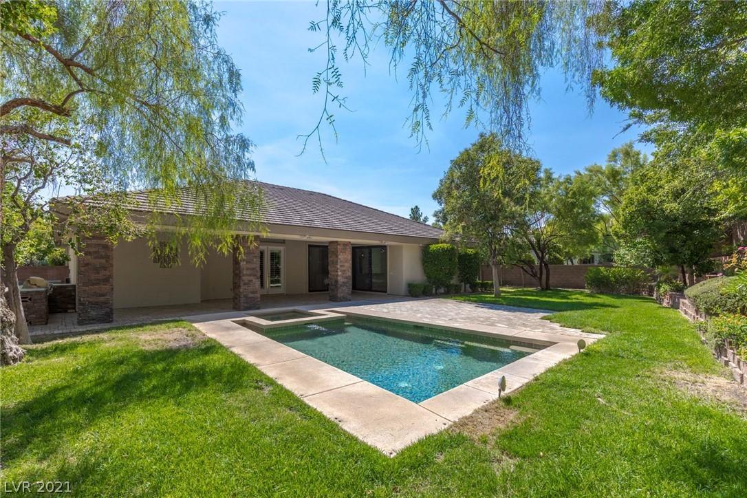 10968 Tranquil Waters Court