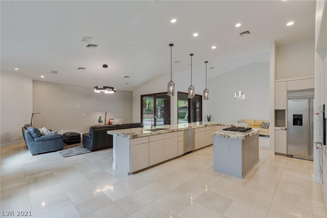 10968 Tranquil Waters Court