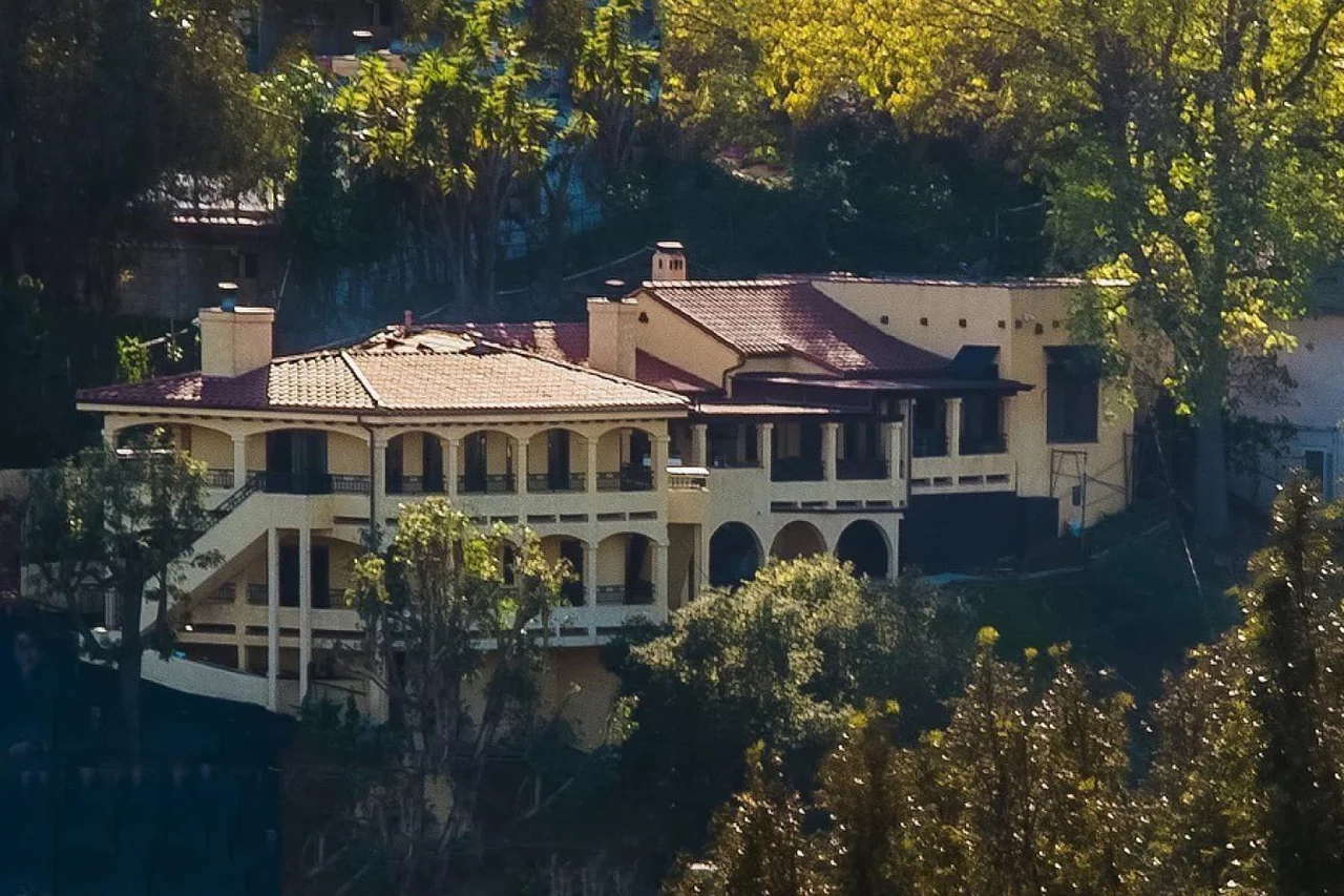 Banner Image #2