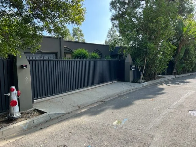 1263 Lago Vista Place, Beverly Hills, CA 90210