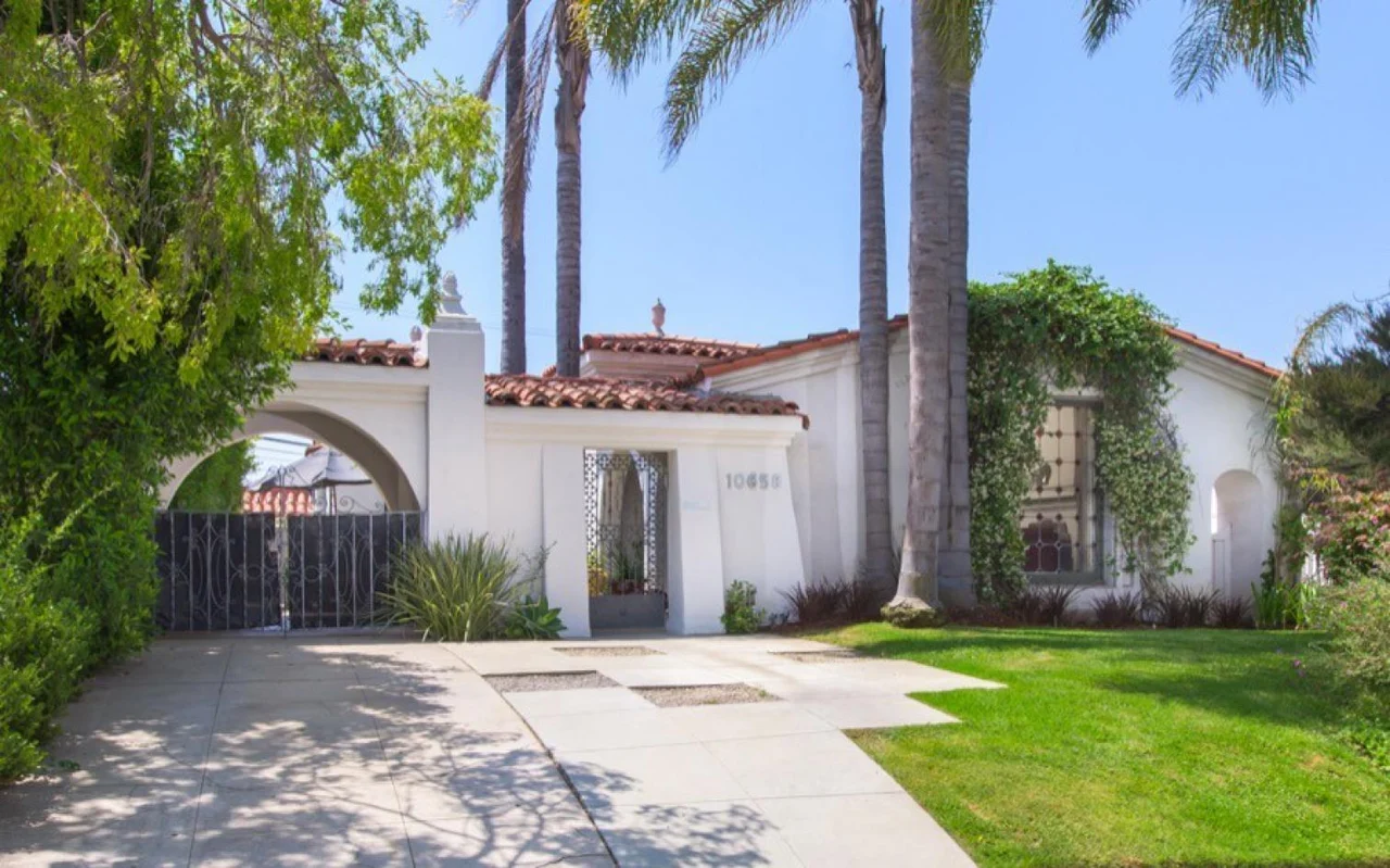 10658 Ashton Avenue, Westwood, CA 90024