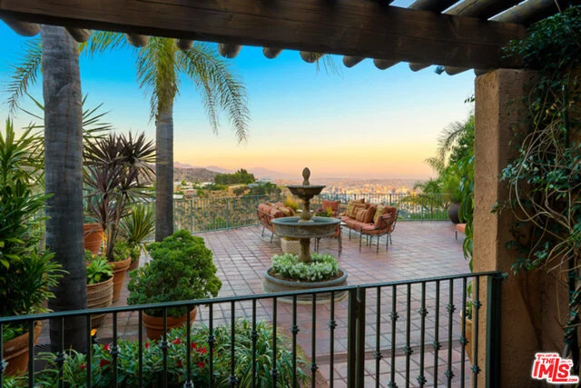1888 North Crescent Heights Boulevard, Hollywood Hills, CA 90069