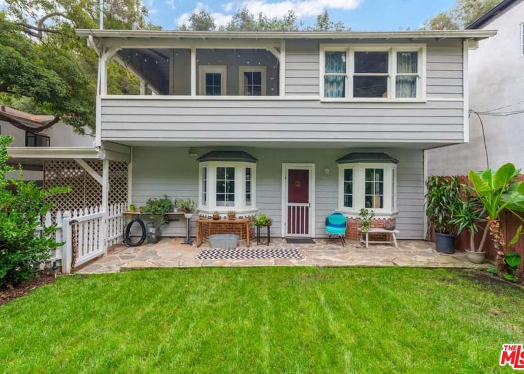 8662 Lookout Mountain Ave, Los Angeles, CA 90046