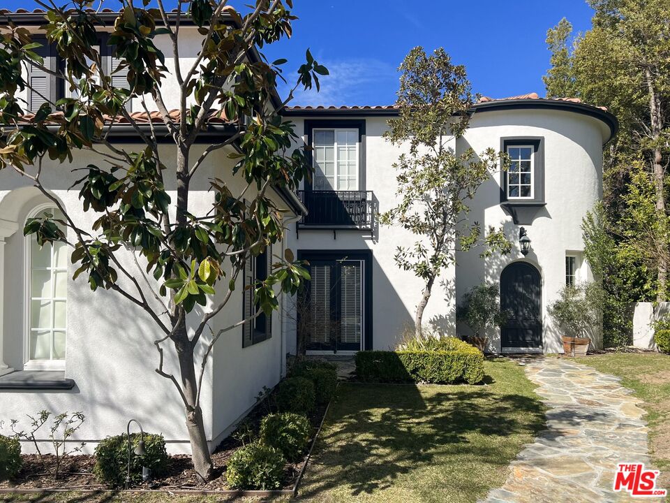 26717 Mont Calabasas Drive, Calabasas, CA 91302