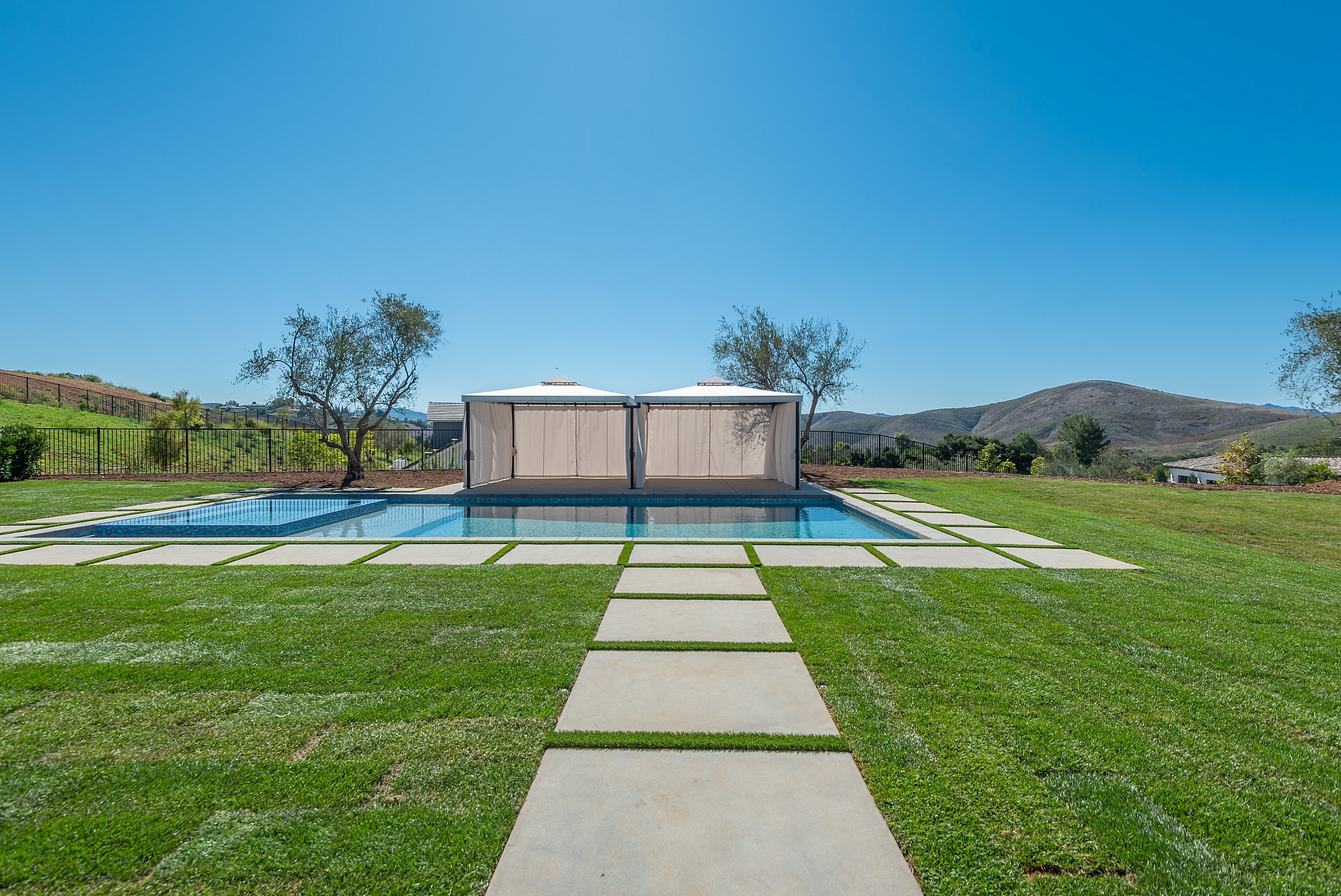 1698 Miller Ranch Drive, Westlake Village, CA 91362