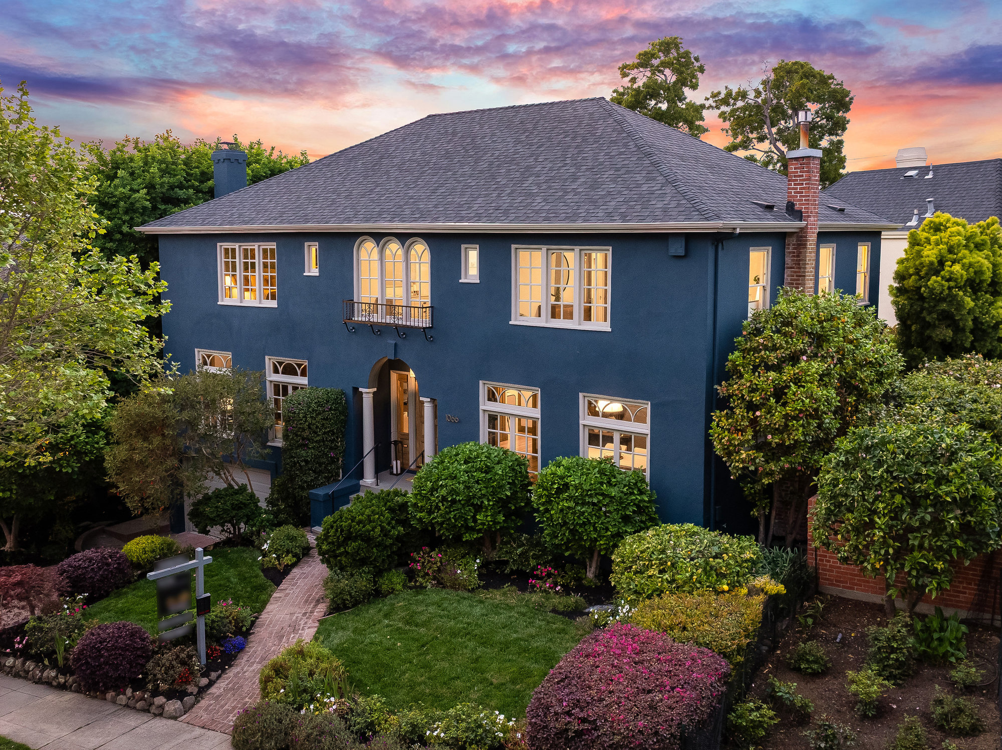 Listing Featured Photo