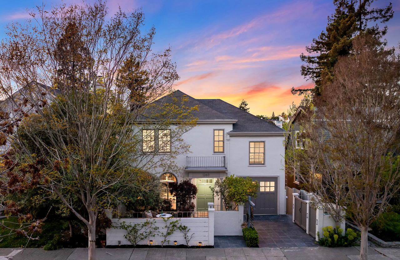 Listing Featured Photo