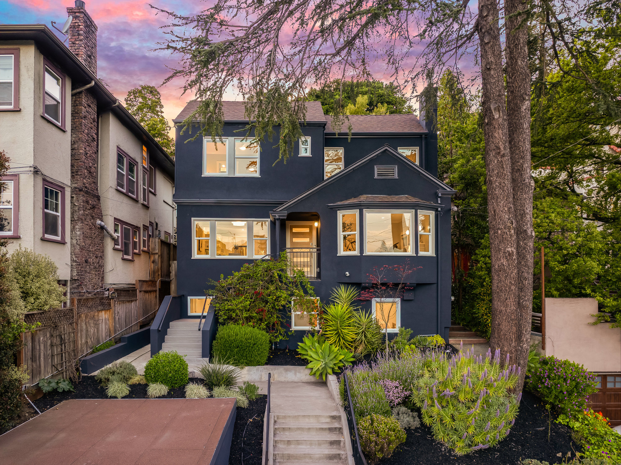 Listing Featured Photo