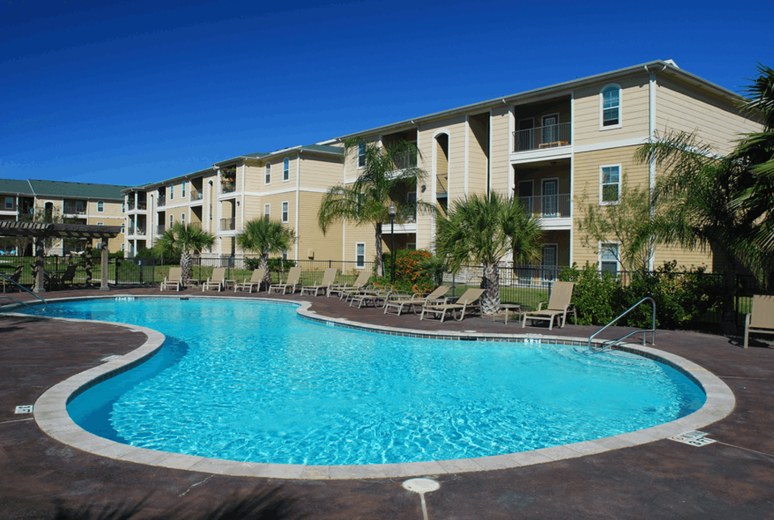Summer 2025 Multifamily Update — What It Means for Las Vegas