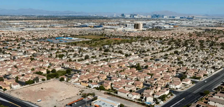 Have Home Prices Peaked in the Las Vegas Valley? A 2025 Market Outlook for Buyers and Investors