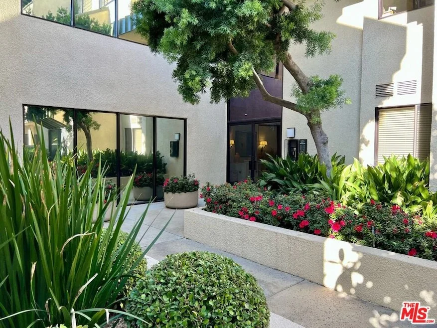 2155 Century Hill, Los Angeles, CA 90067