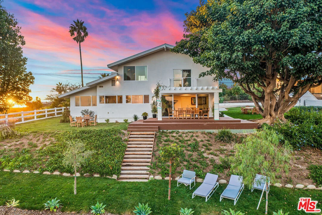 5742 Busch Drive, Malibu, CA 90265