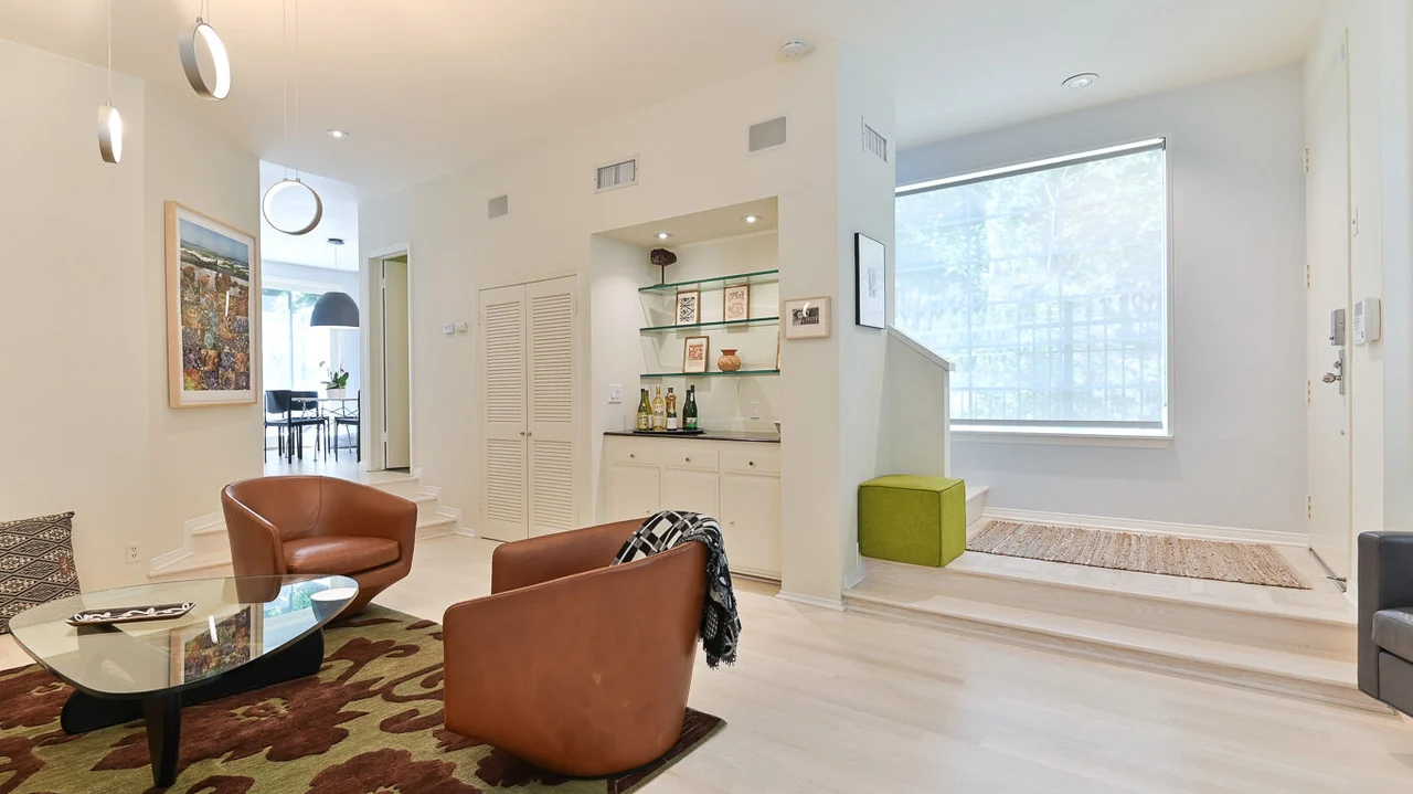 914 N Kings Rd Unit 1, West Hollywood, CA 90069