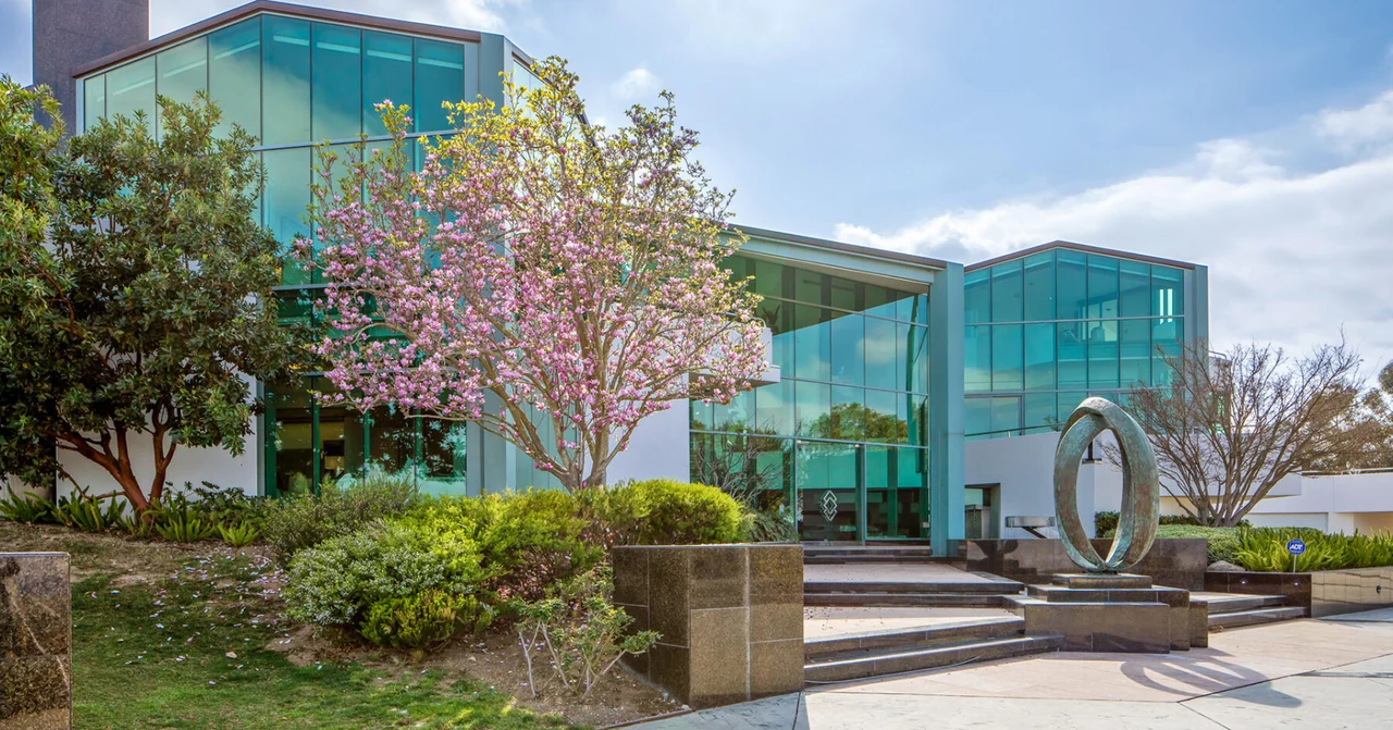 14175 Mulholland Drive, Bhpo, CA 90210